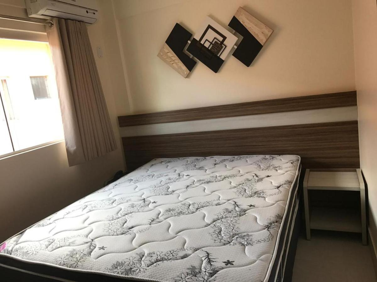 Lacqua Diroma 2 Flats Unidos Com 2 Suites E Banheiro Social Extra Калдас Новас Екстериор снимка