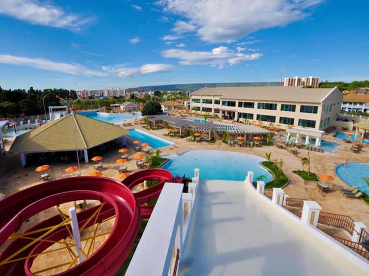 Lacqua Diroma 2 Flats Unidos Com 2 Suites E Banheiro Social Extra Калдас Новас Екстериор снимка